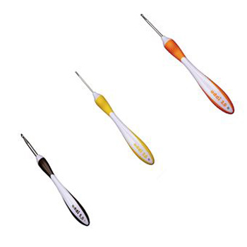 141-7 Addi Крючки вязальные с эргономичной пластиковой ручкой addiSwing Maxi klubok-motok